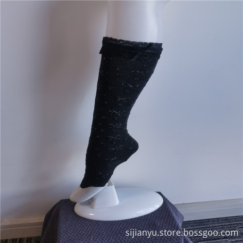 Elegant Charming Black Stretch Embroidery Lace Crew Socks